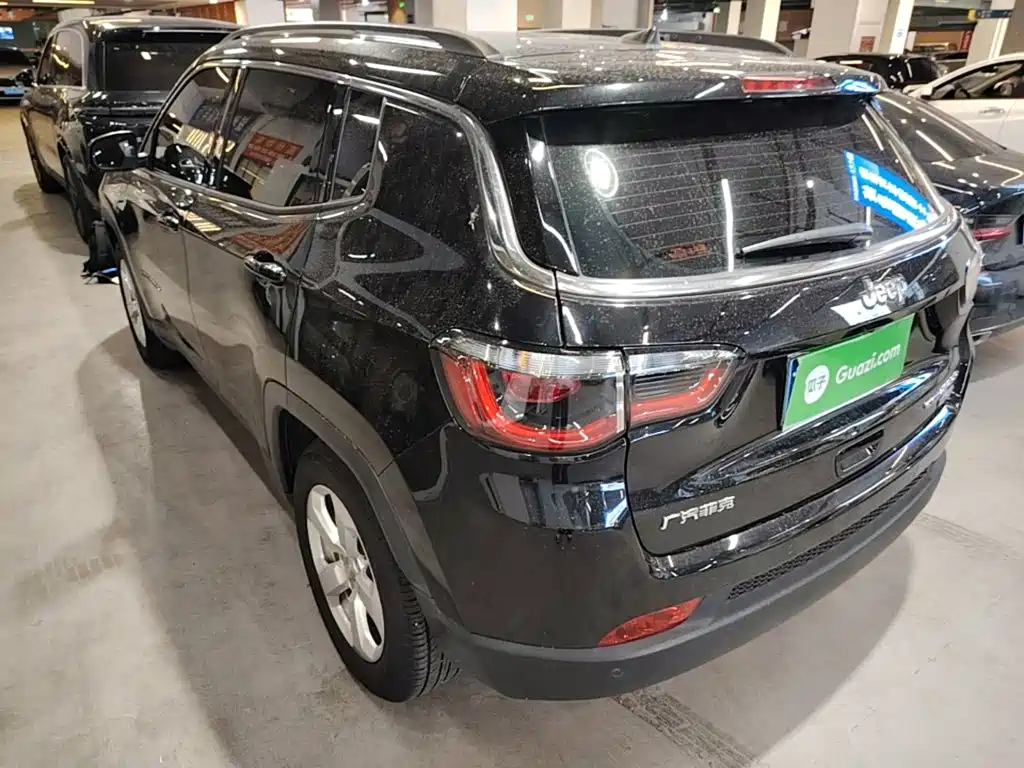 Jeep Compass — миниатюра 5