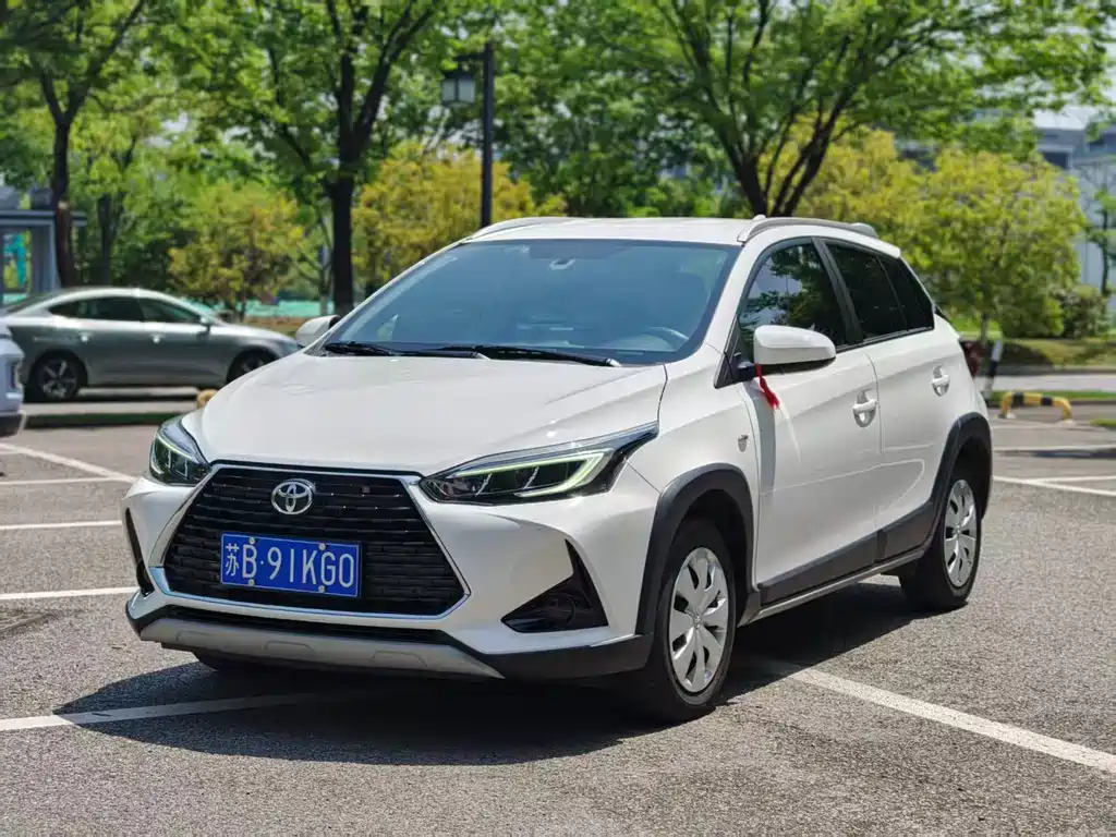 Toyota Yaris L 2022