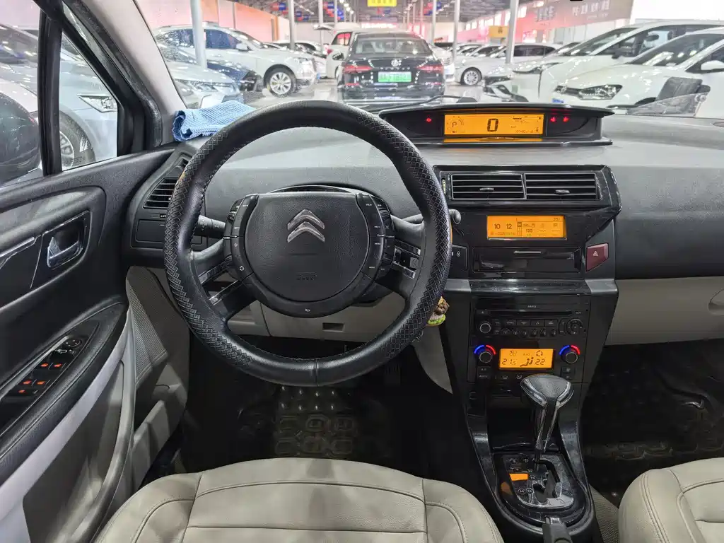 Citroen C-Quatre — миниатюра 7