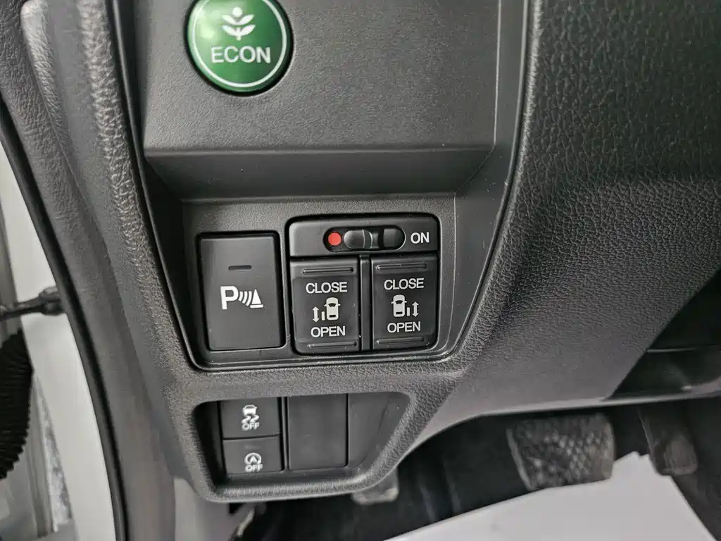Honda Odyssey — миниатюра 16