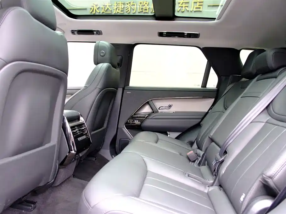Land Rover Sport — миниатюра 13