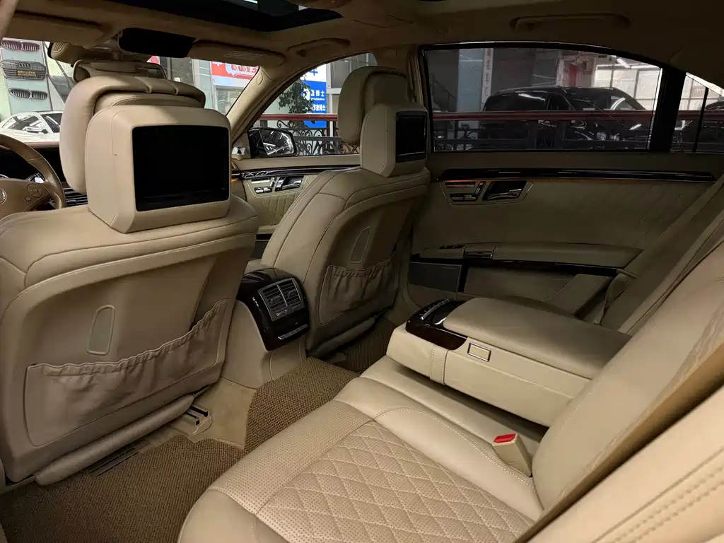 Mercedes-Benz S-Class AMG — миниатюра 6