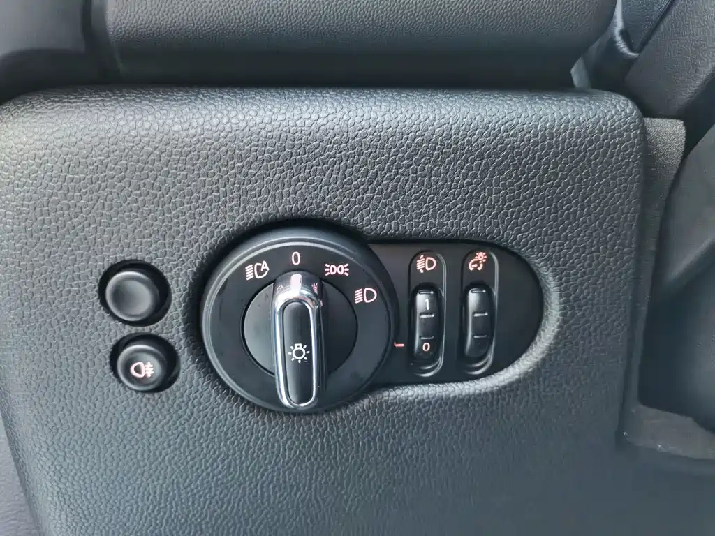 MINI Mini — миниатюра 18