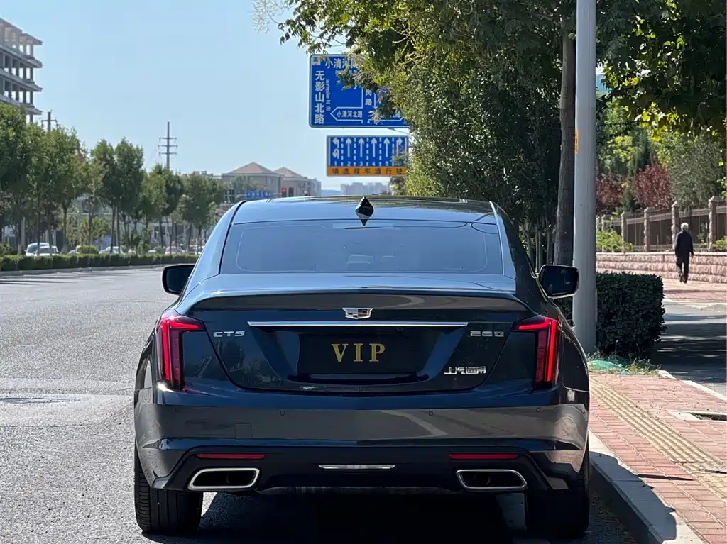 Cadillac CT5 — миниатюра 10