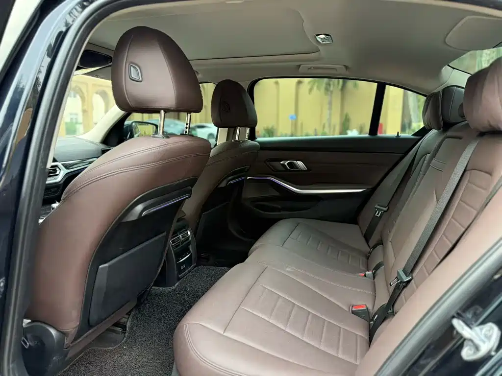 BMW 3 Series — миниатюра 6