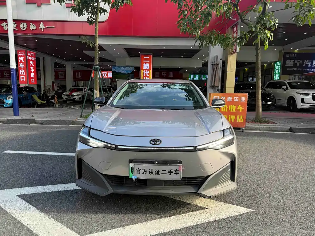 Toyota bZ3 — миниатюра 2