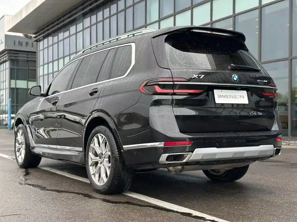 BMW X7 — миниатюра 16