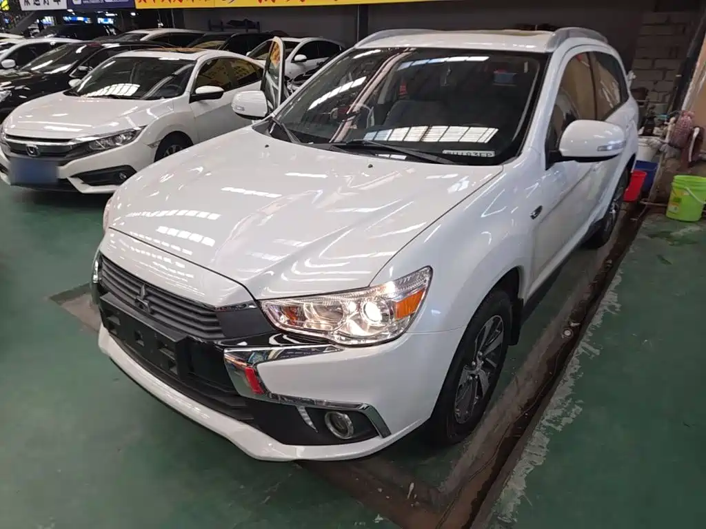 Mitsubishi ASX — миниатюра 2