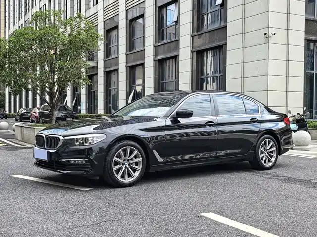 BMW 5 SERIES 2018