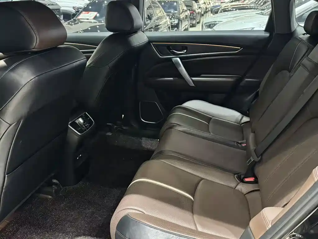 Honda UR-V 2024 370TURBO