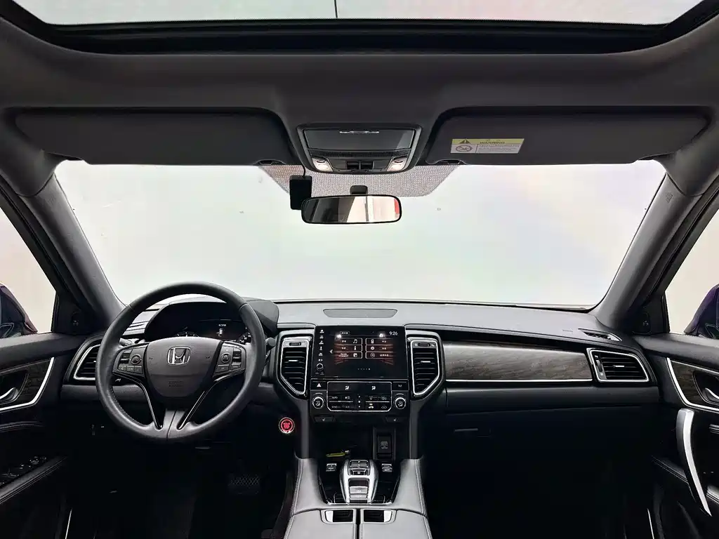 Honda UR-V — миниатюра 8