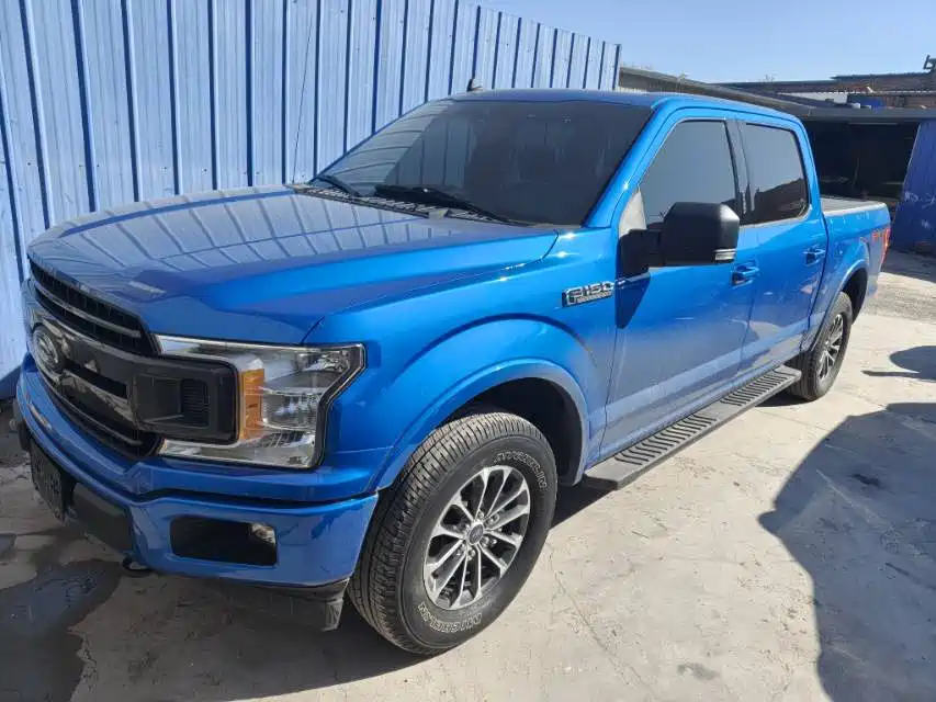 Ford F-150 Raptor 2020