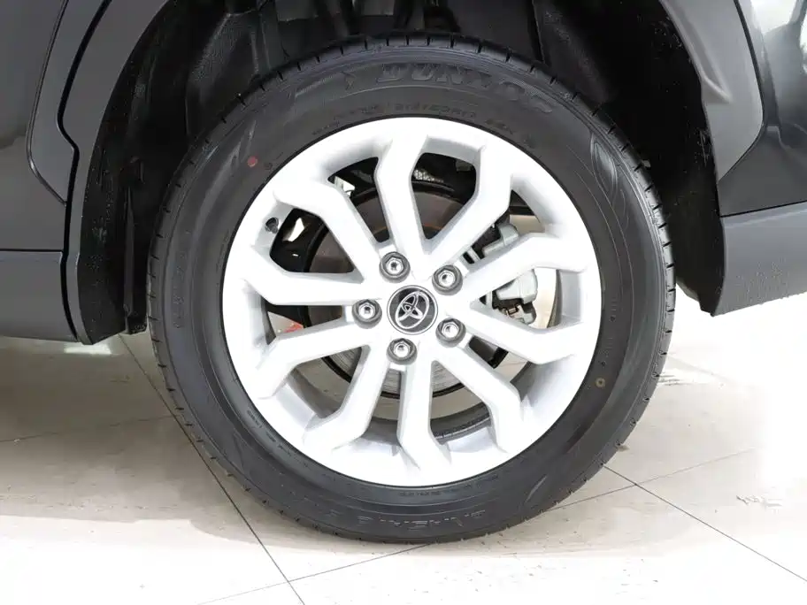 Toyota Frontlander — миниатюра 19