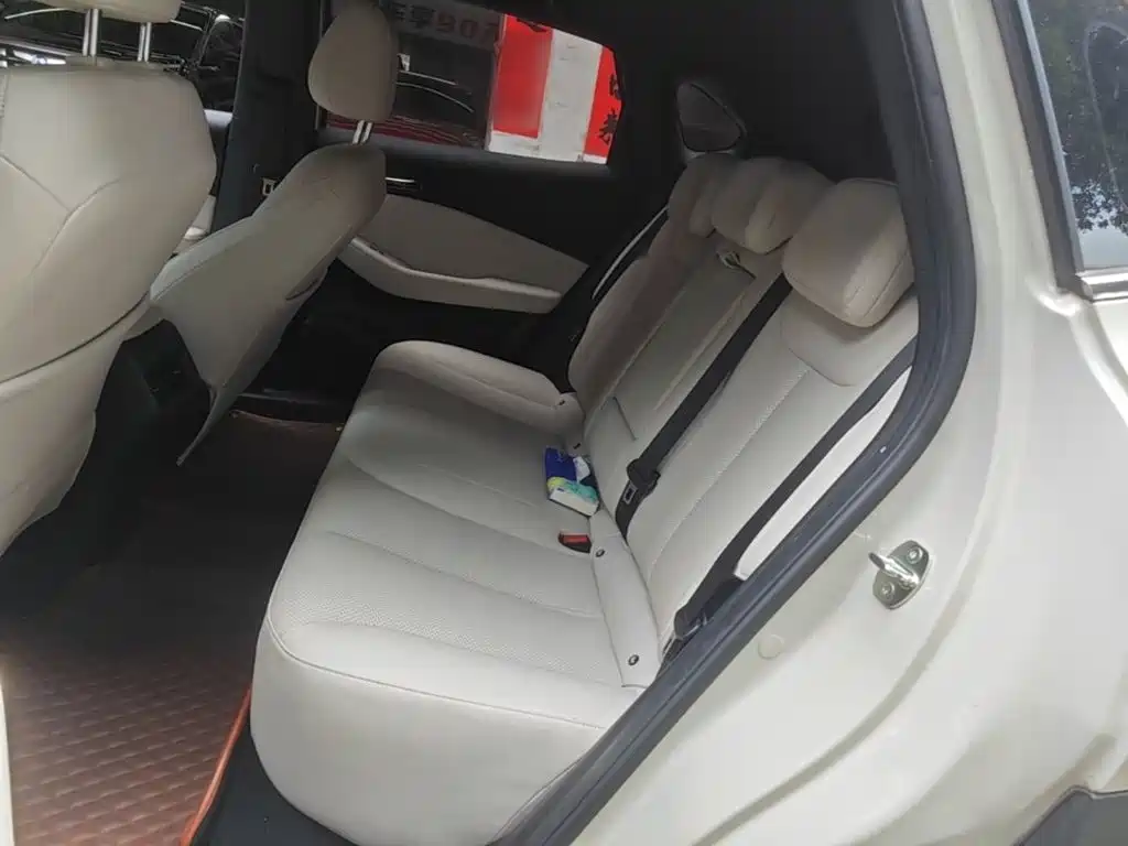 Baojun Yunhai — миниатюра 17