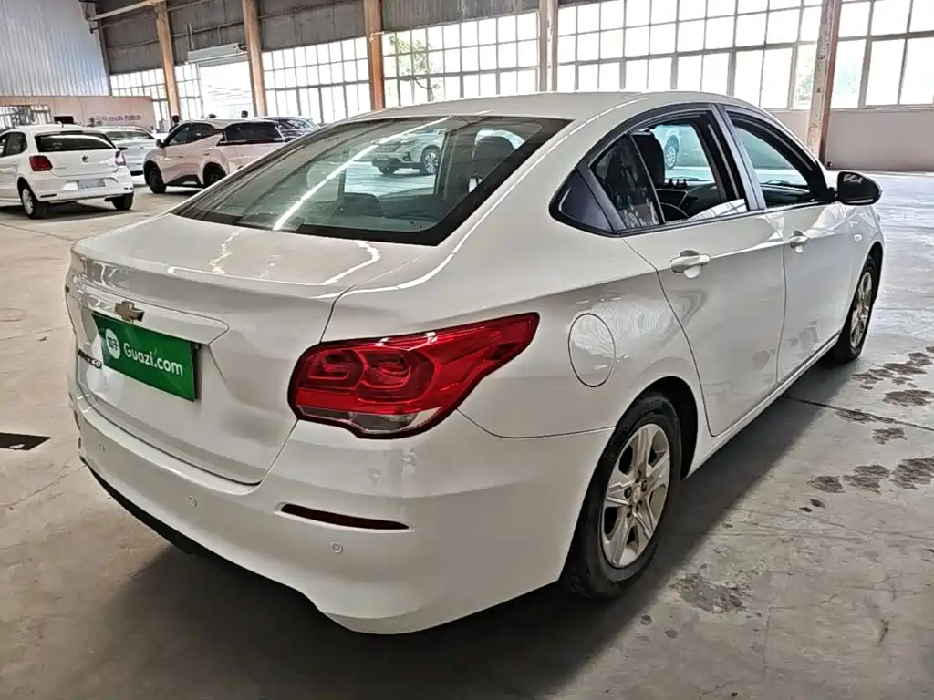 Chevrolet Cavalier — миниатюра 7