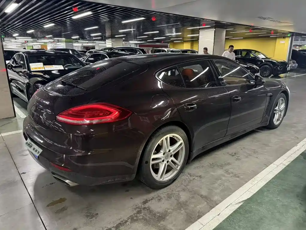 Porsche Panamera — миниатюра 4