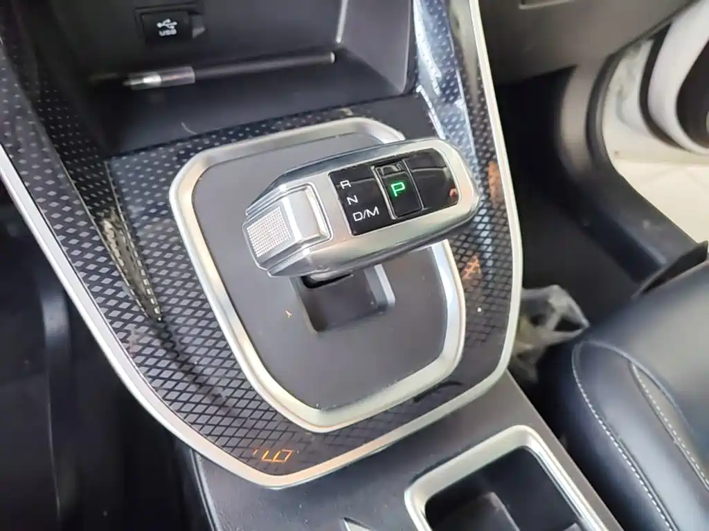 Haval M6 — миниатюра 14