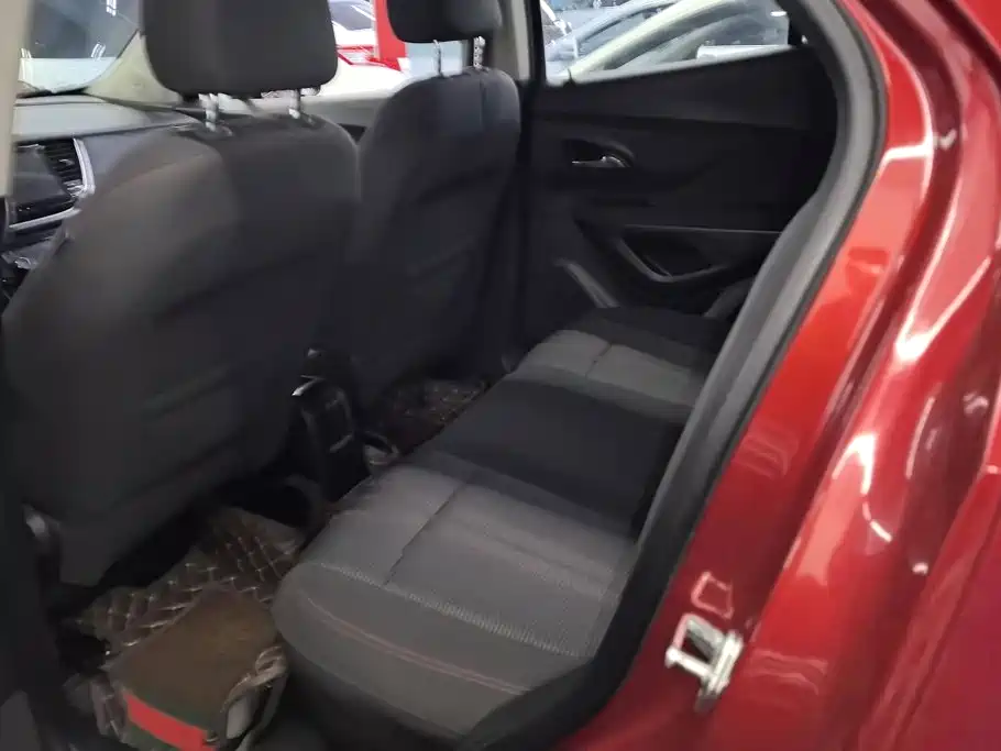 Buick Encore — миниатюра 11