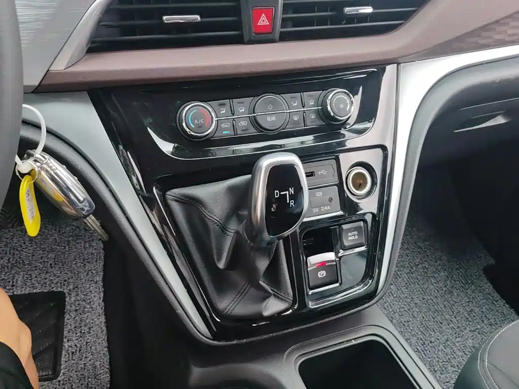 JAC Refine Refine M3 — миниатюра 14