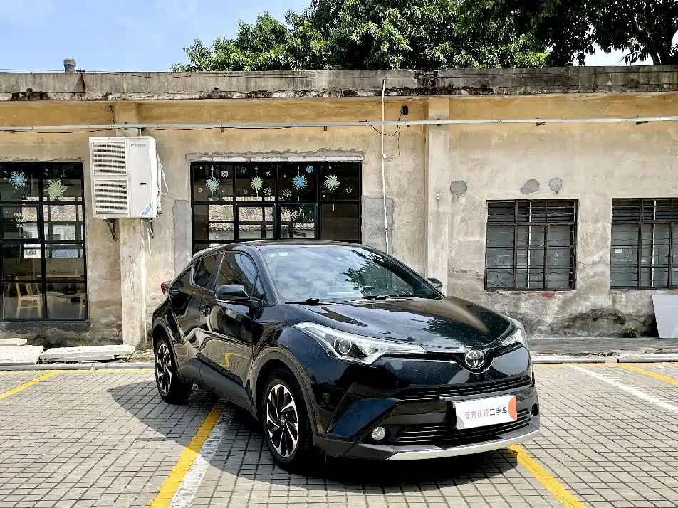 Toyota IZOA — миниатюра 3