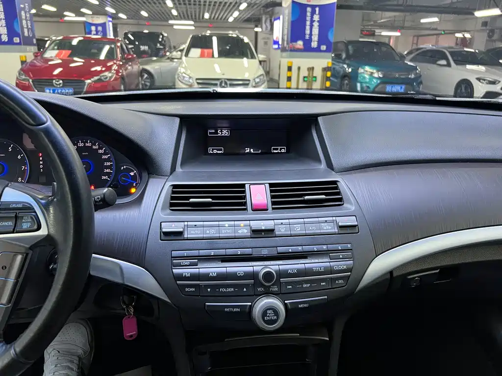 Honda Crosstour — миниатюра 8
