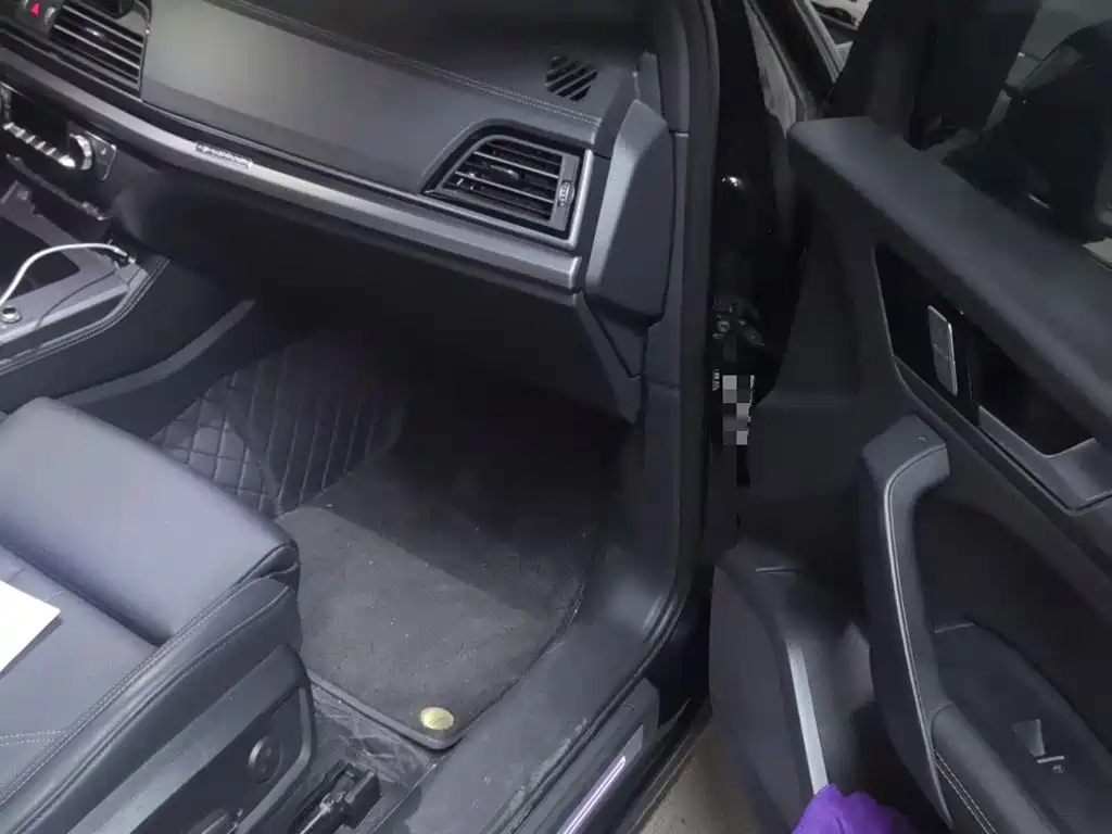 Audi Q5L — миниатюра 18