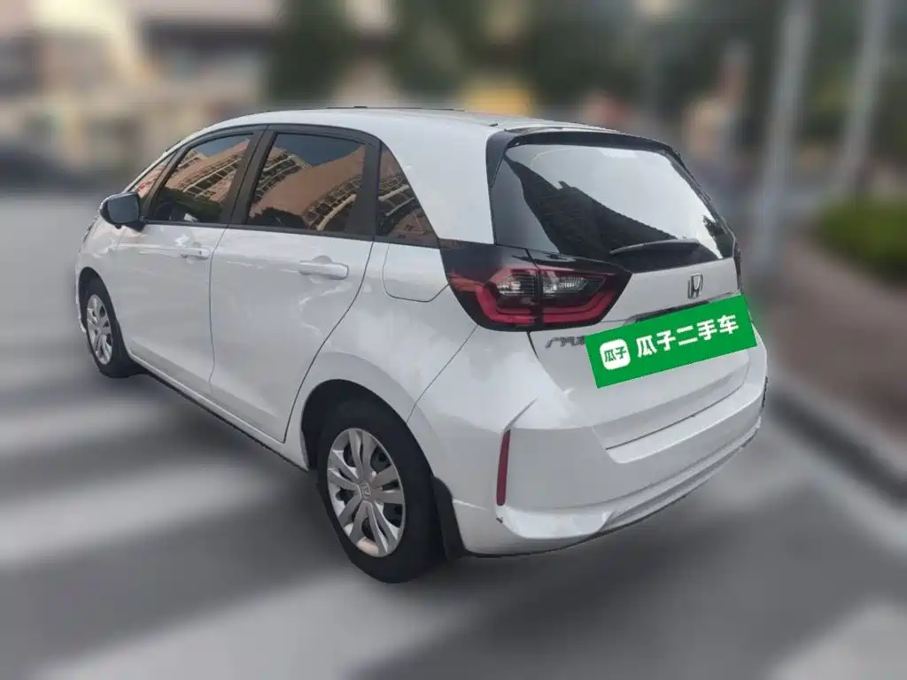Honda Fit — миниатюра 5