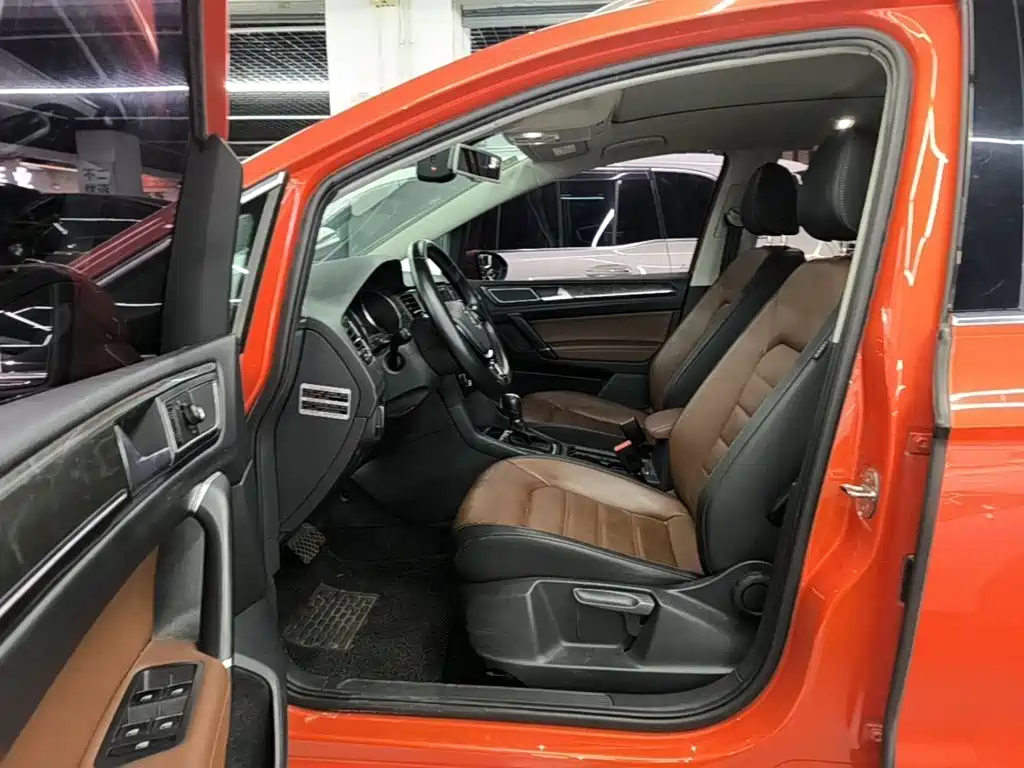 Volkswagen Golf Sportsvan — миниатюра 16