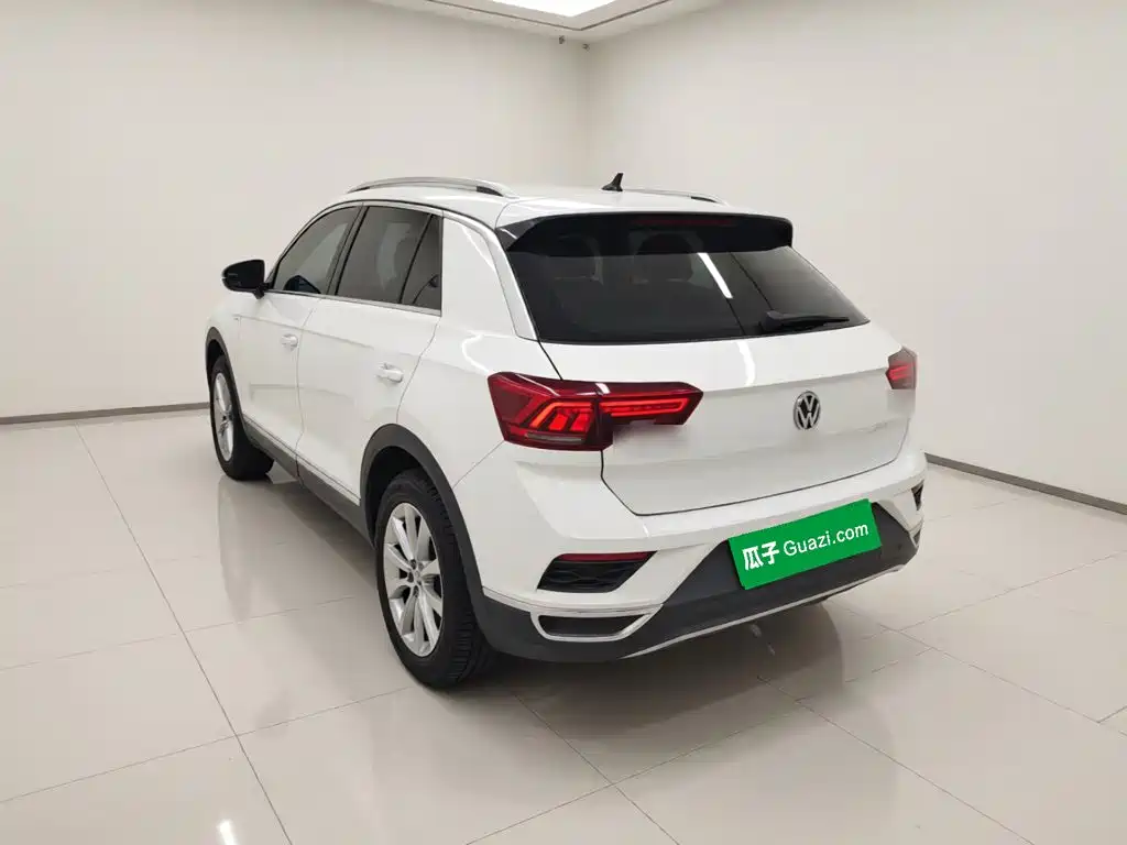 Volkswagen T-Roc — миниатюра 4