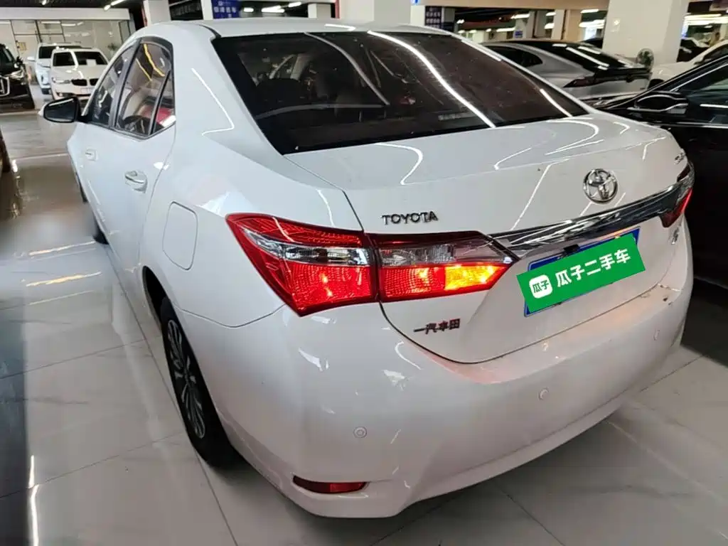 Toyota Corolla — миниатюра 5
