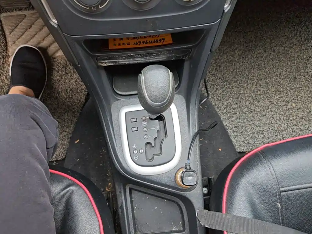Peugeot 308 — миниатюра 14