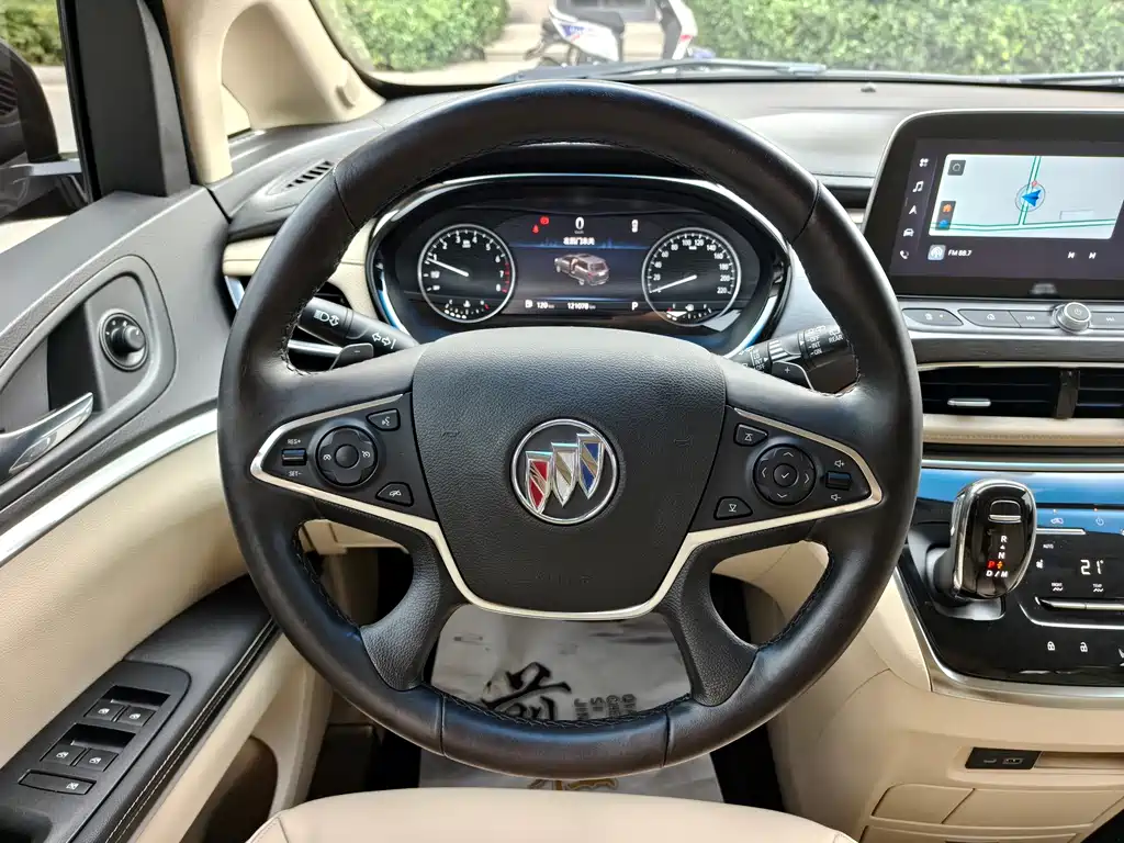Buick GL8 — миниатюра 13