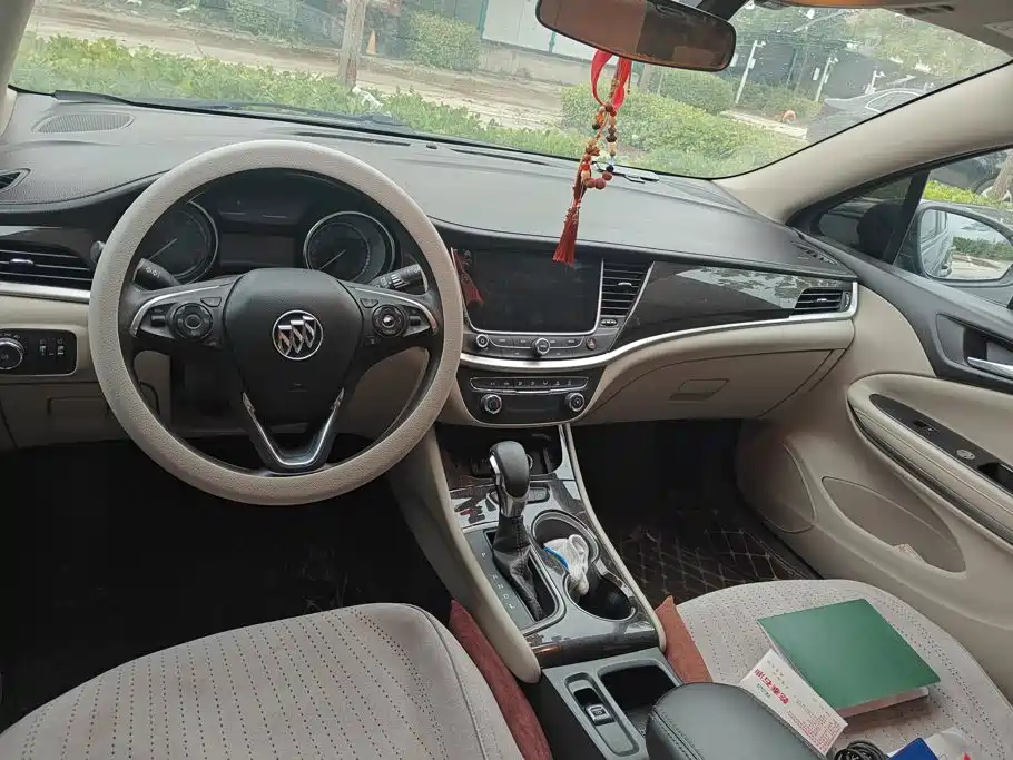 Buick Verano — миниатюра 12