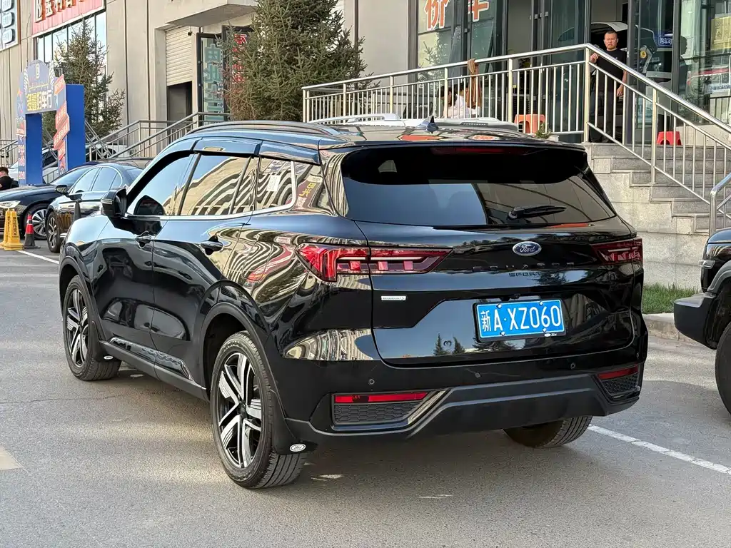 Ford Equator Sport — миниатюра 7