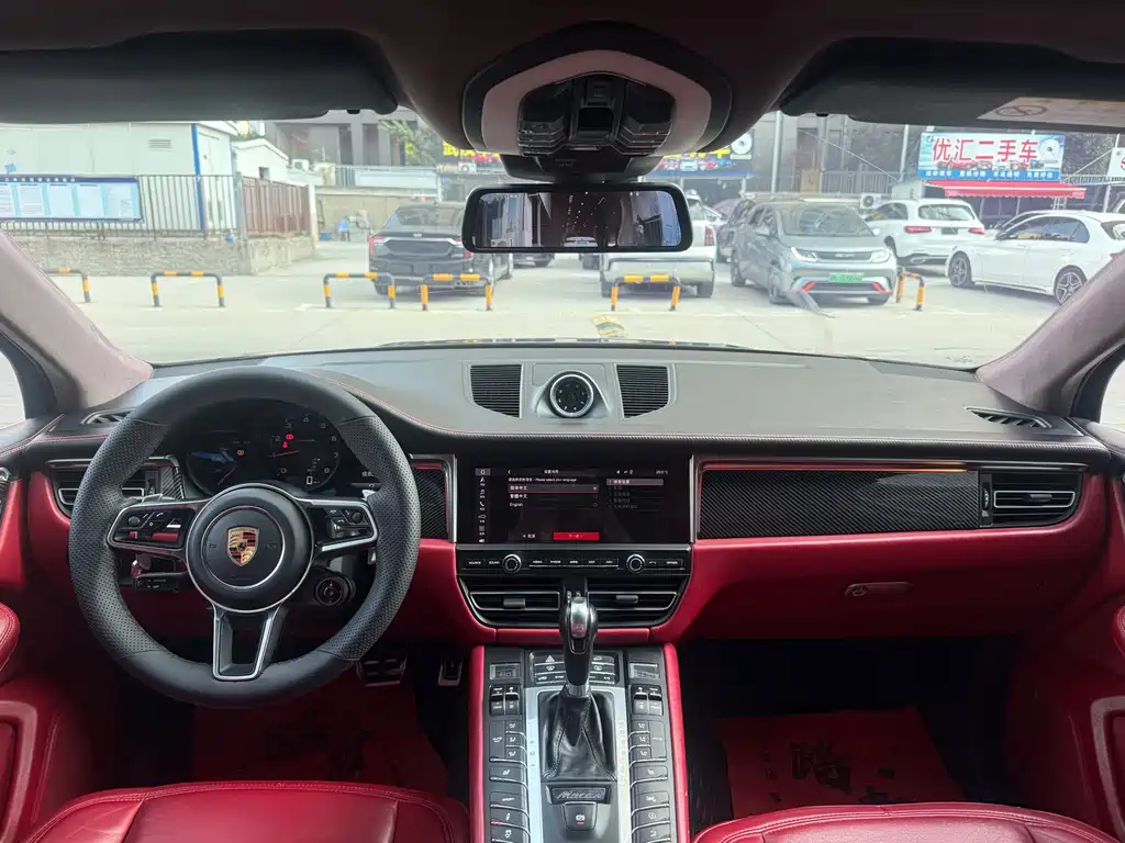 Porsche Macan — миниатюра 6