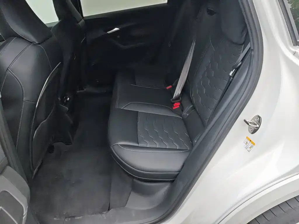 Audi Q6L e-tron — миниатюра 17