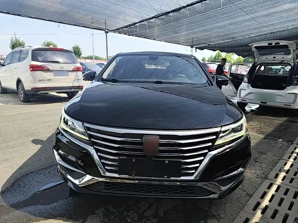 Roewe i6 New Energy — миниатюра 3