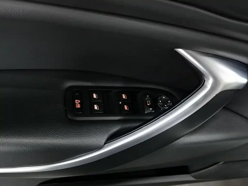 Citroen C5 — миниатюра 9