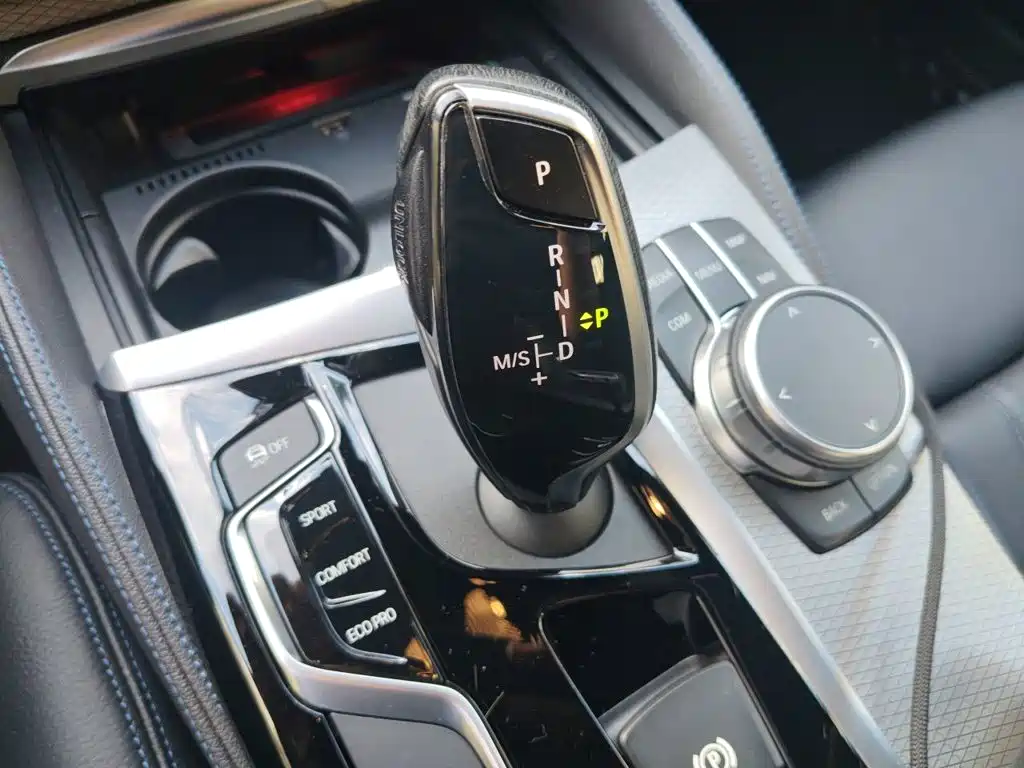 BMW 5 Series (Import) — миниатюра 15