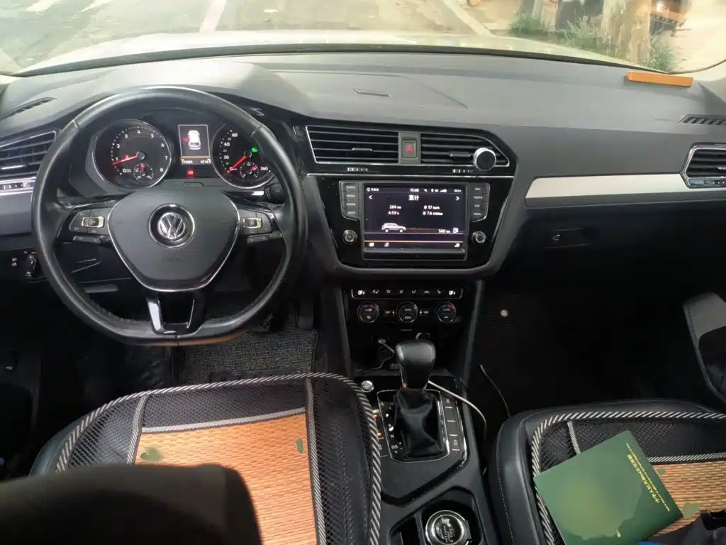 Volkswagen Tiguan L — миниатюра 13
