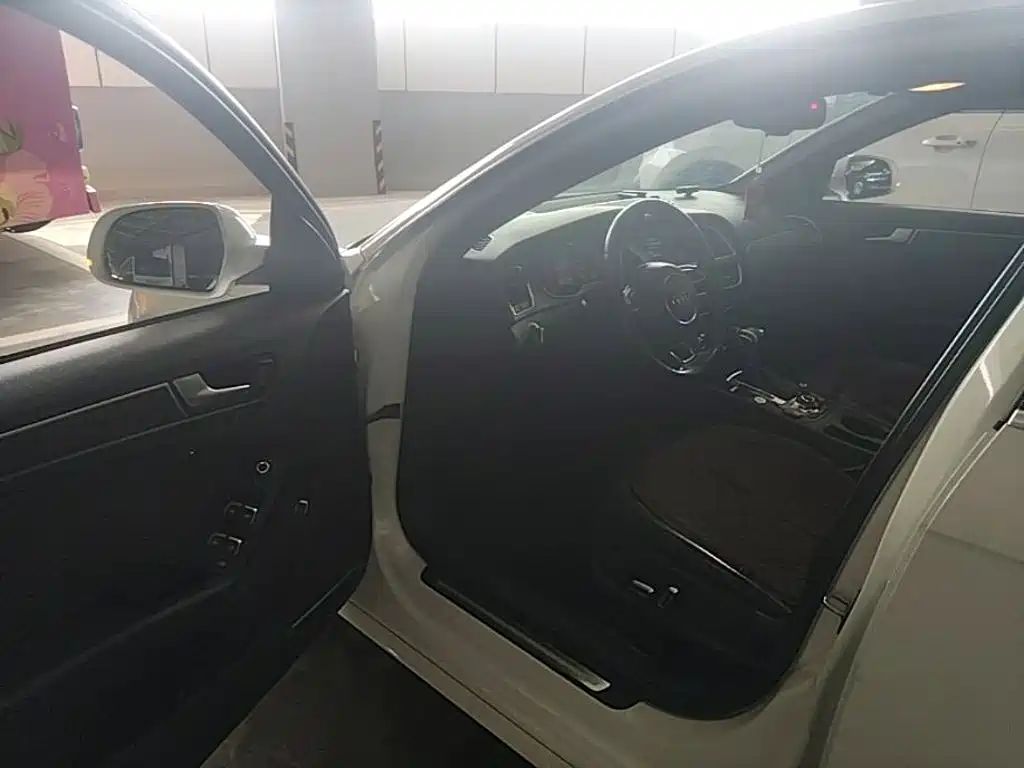 Audi A4L — миниатюра 12