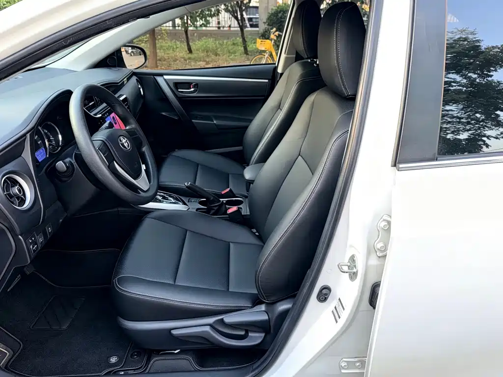 Toyota Corolla — миниатюра 11
