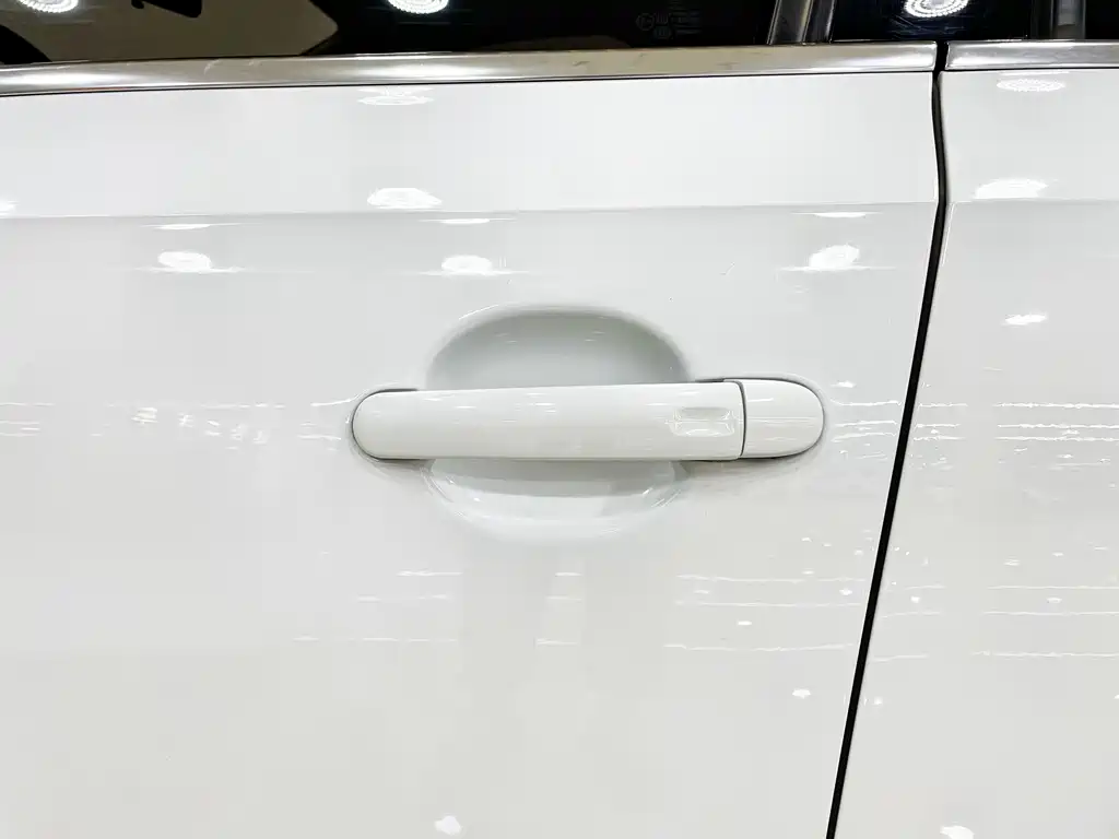 Volkswagen Sagitar — миниатюра 11
