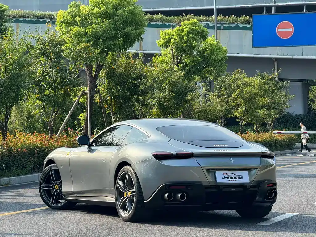 Ferrari Roma — миниатюра 8