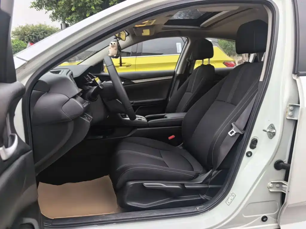 Honda Civic — миниатюра 15