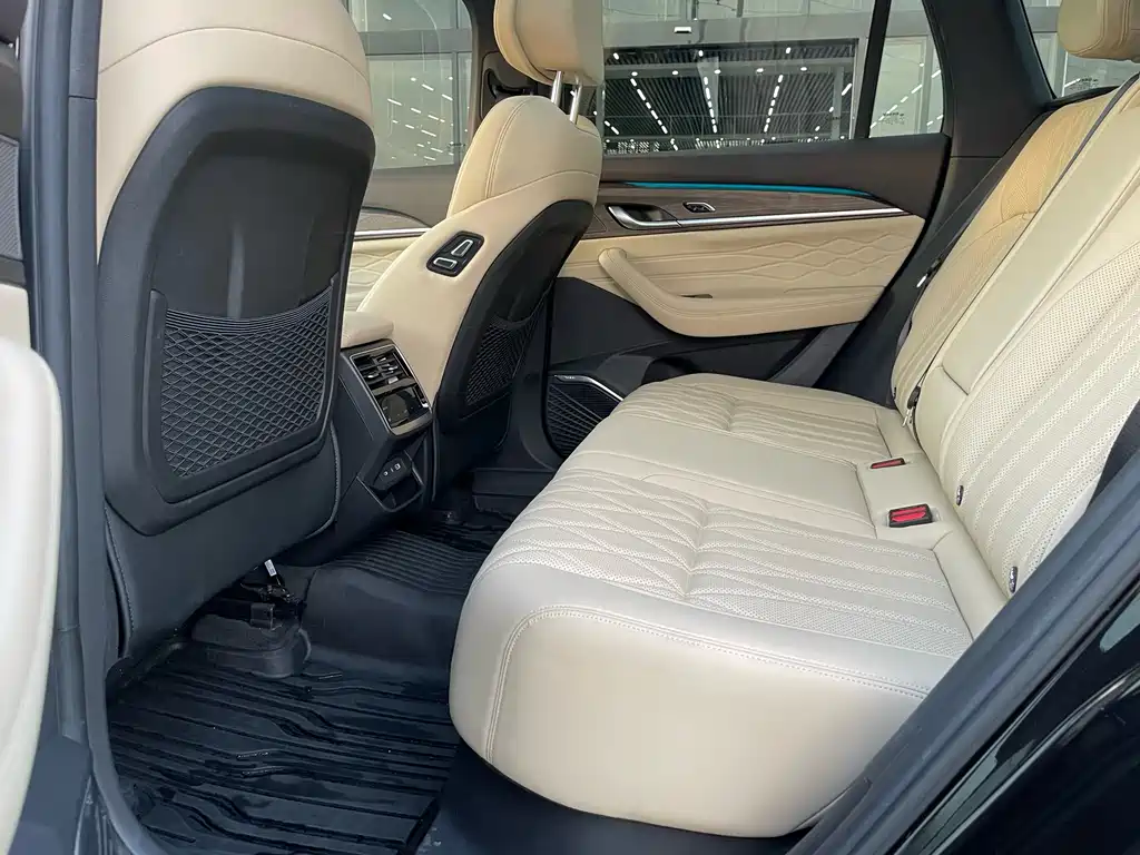 GEELY AUTOMOBILE XINGYUE L