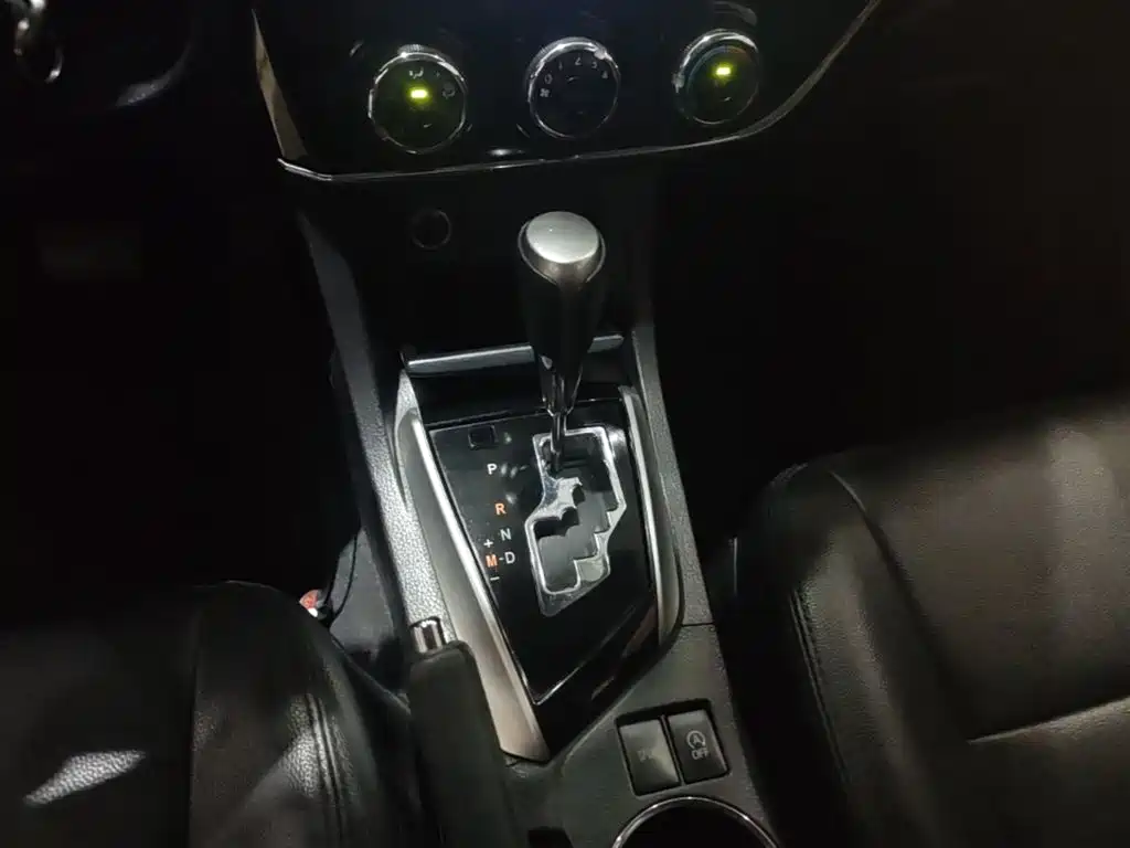 Toyota Corolla — миниатюра 14