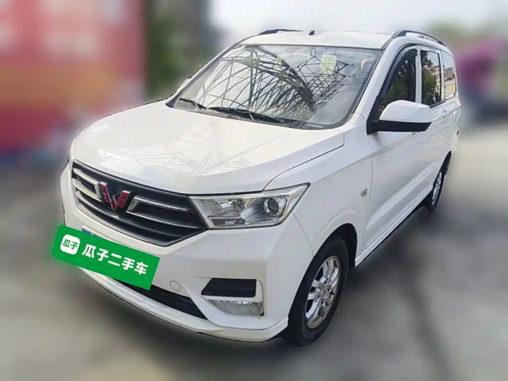 Wuling Hongguang — миниатюра 3