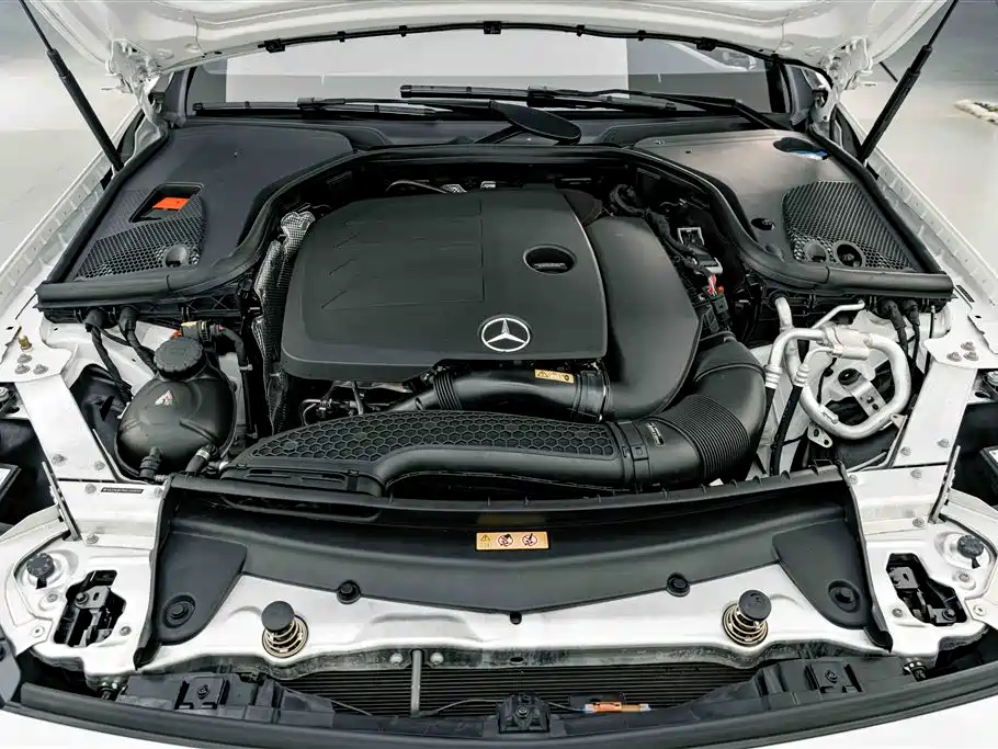 Mercedes-Benz CLS — миниатюра 25