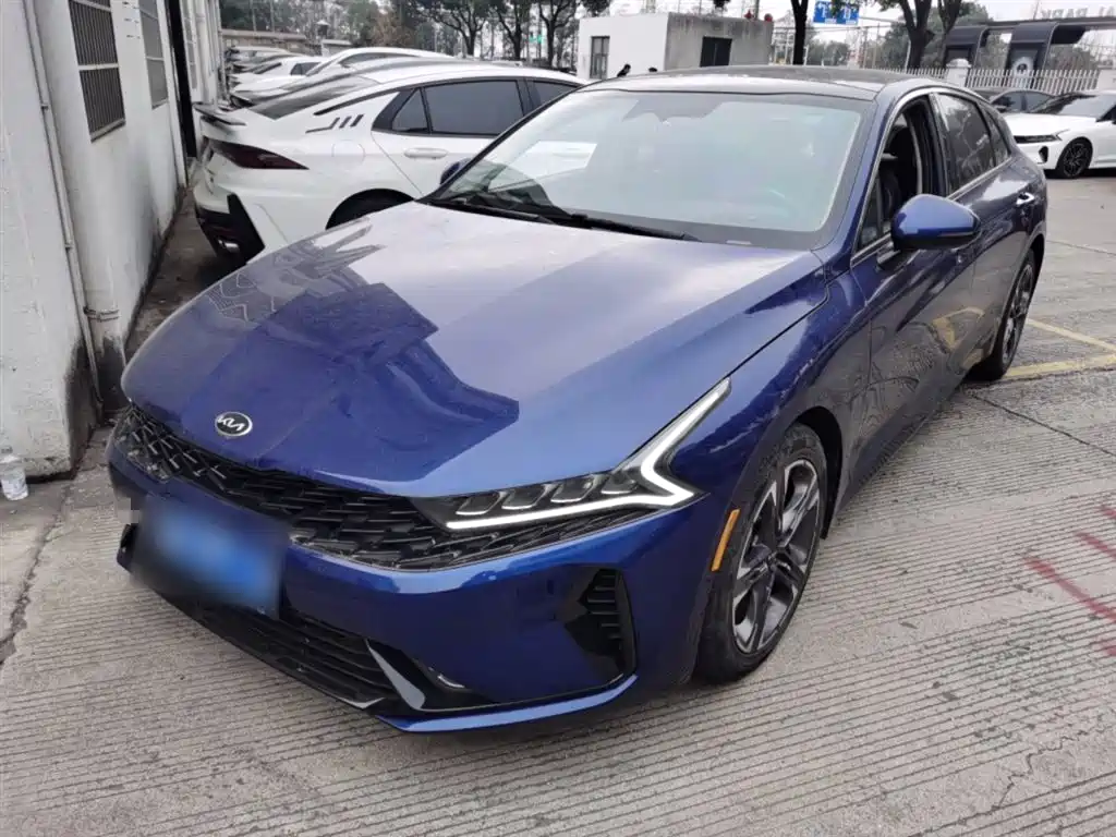 Kia K5 2021